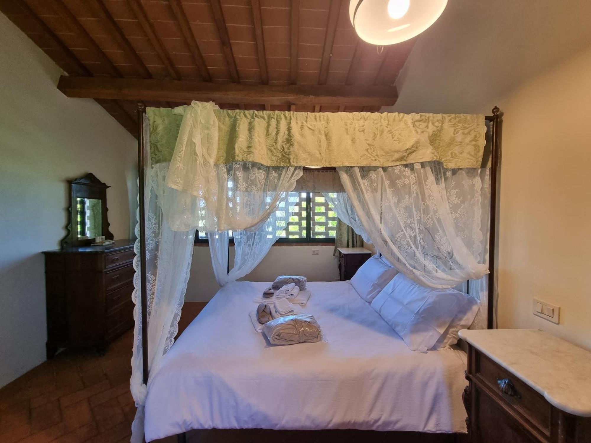 Agriturismo Le Sorbelle D'Orcia Con Piscina Pienza Bagian luar foto